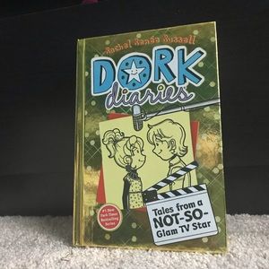 Dork Diaries Book 7